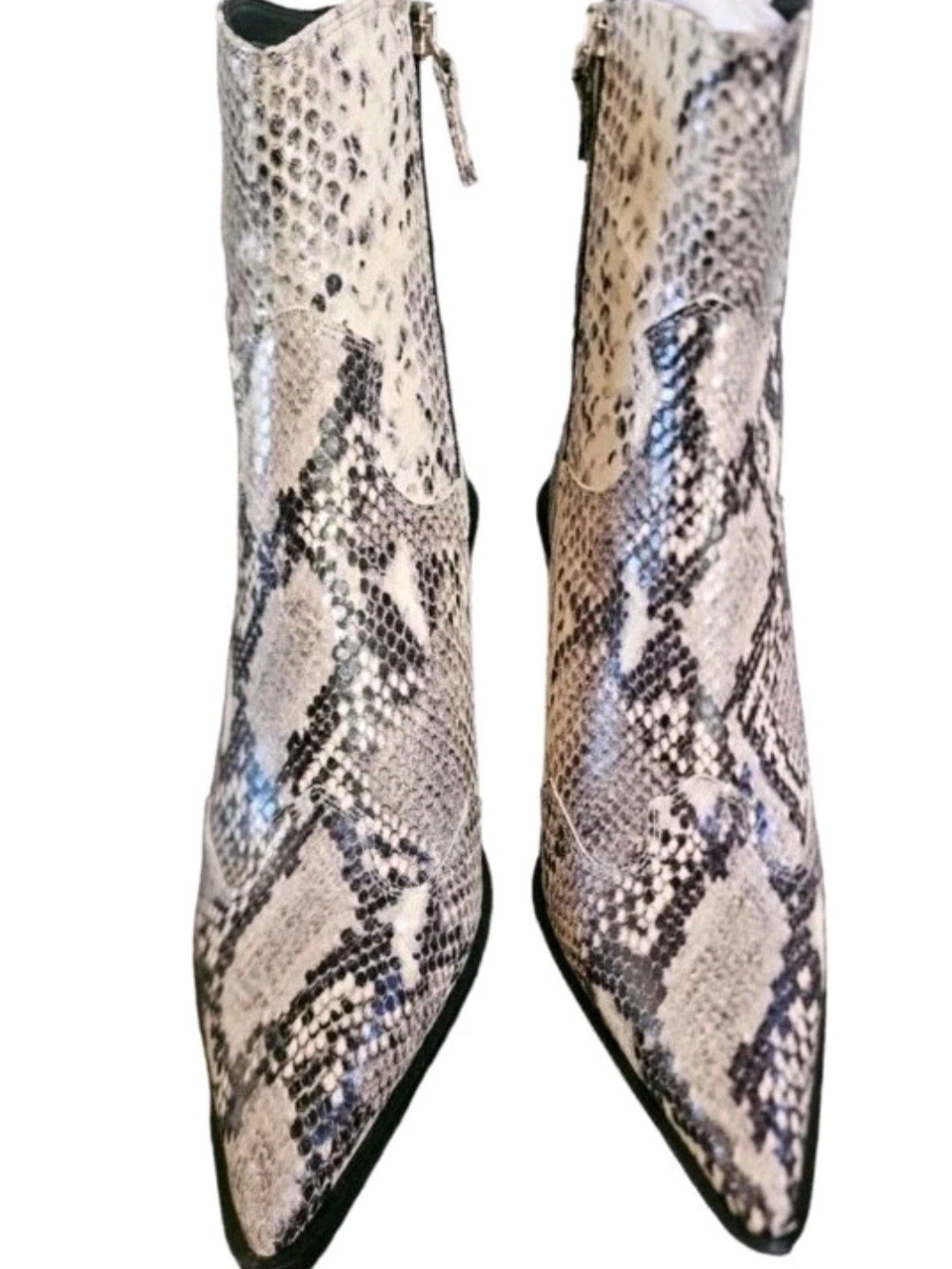 Topshop Snake-Print Pointed Ankle Boots - White & Black